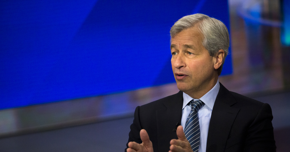 Chase CEO Jamie Dimon plans to sell 141M worth of